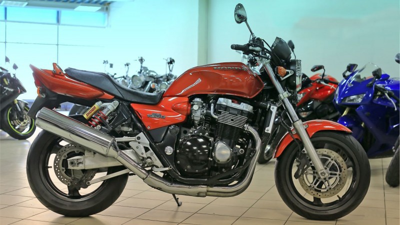 Honda сб 1300