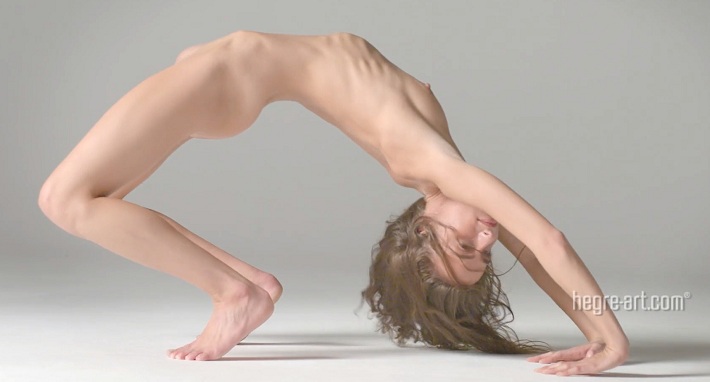 Cleo - Slow Motion Study